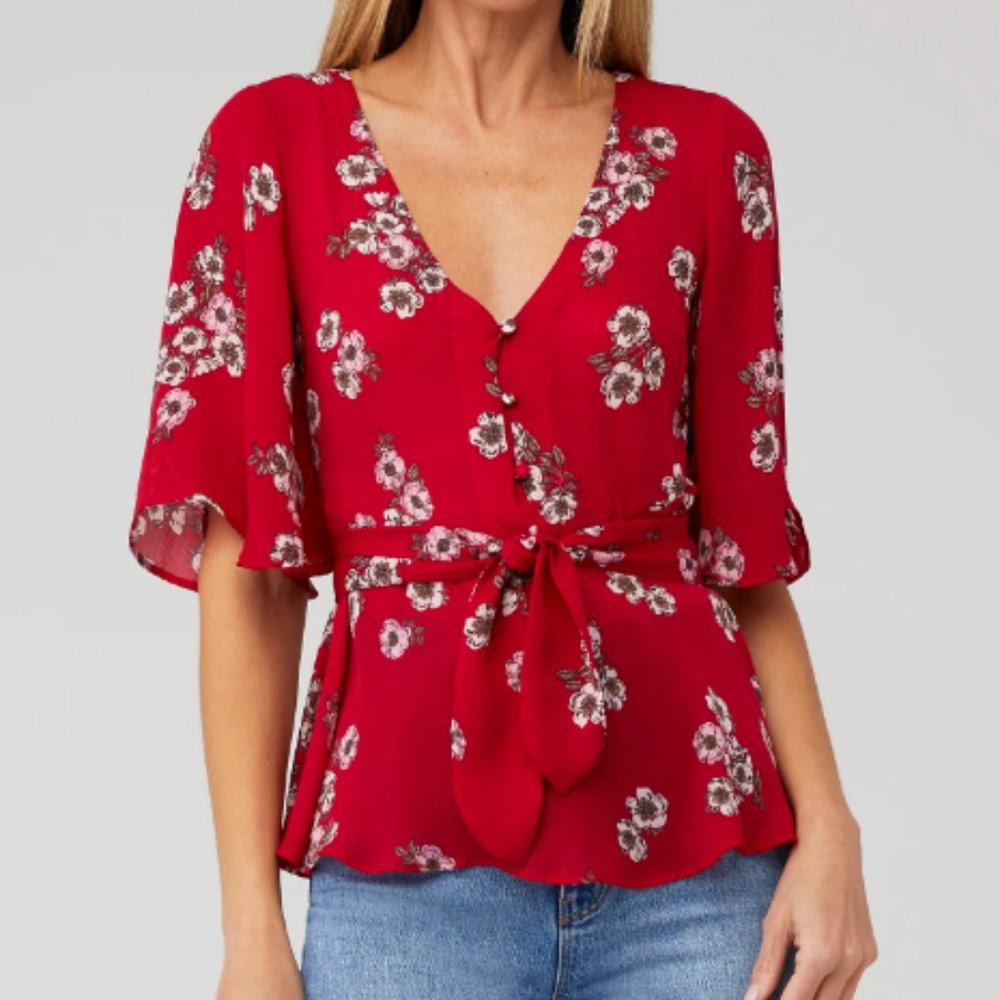 EUC CUPCAKES AND CASHMERE TIPTON TOP